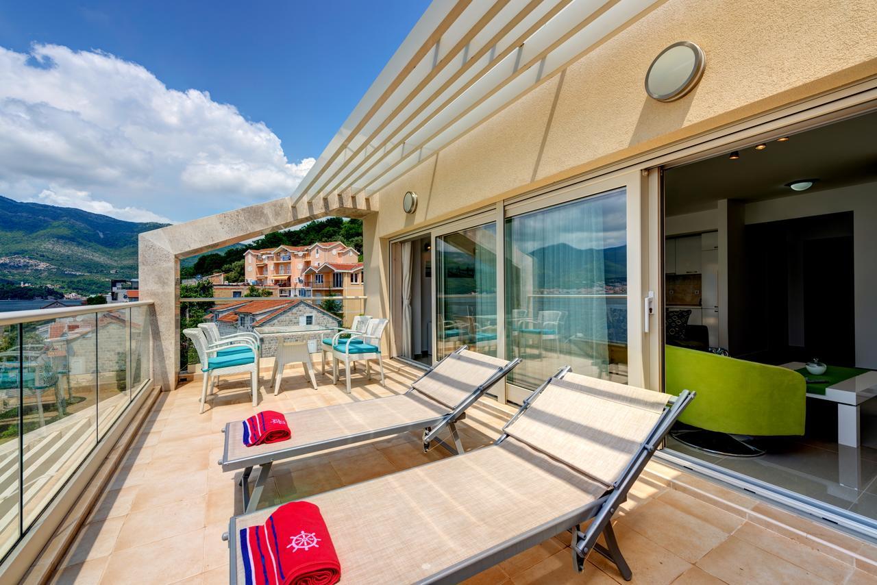 Apartments Villa Adriatic Тиват Экстерьер фото