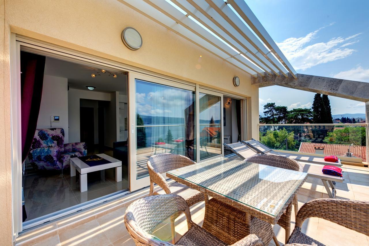 Apartments Villa Adriatic Тиват Экстерьер фото