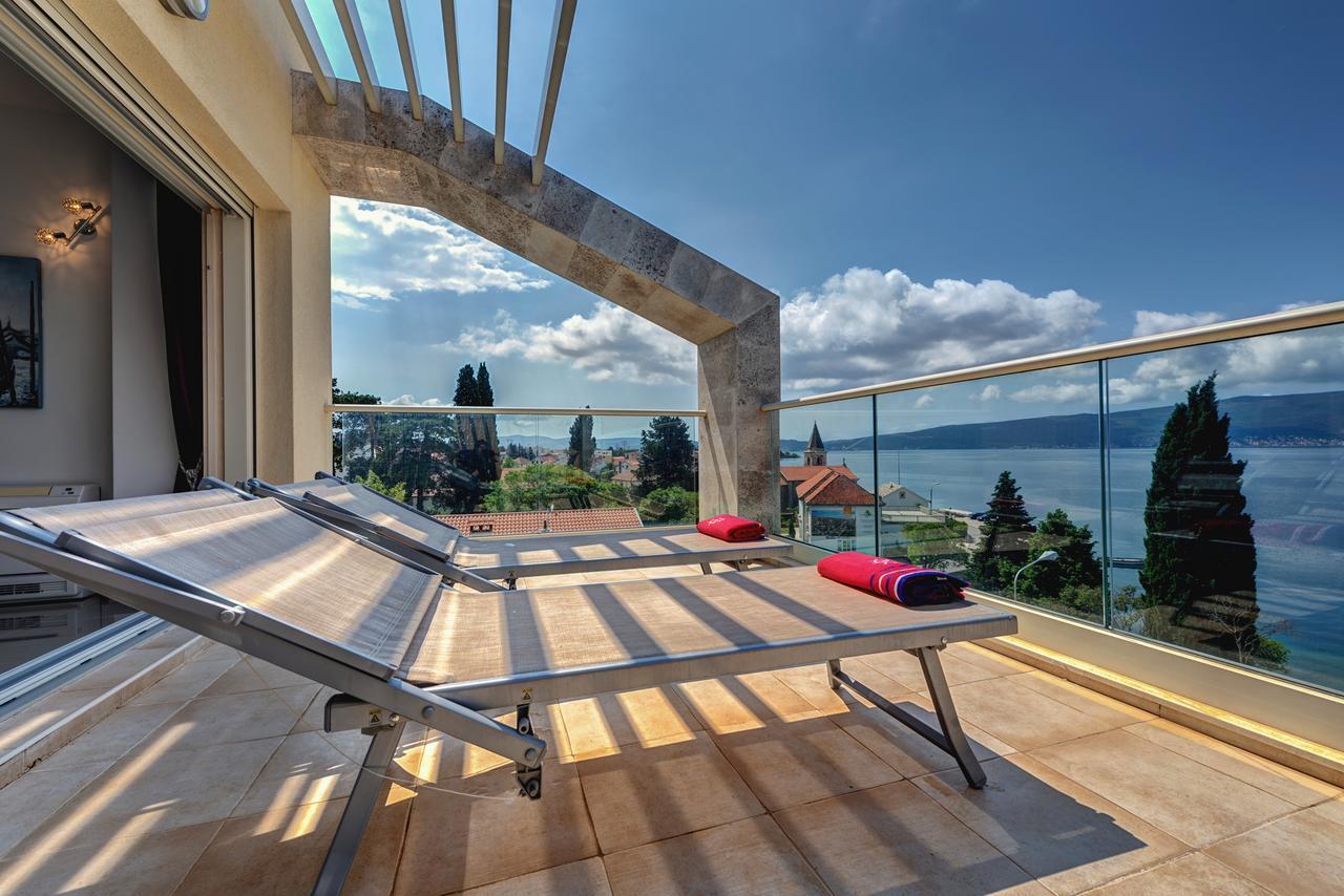 Apartments Villa Adriatic Тиват Экстерьер фото